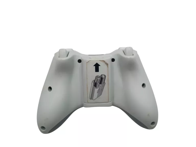 KONSOLA MICROSOFT XBOX 360 + KINECT + OGROMNY ZESTAW 18 GIER + 2 PADY!