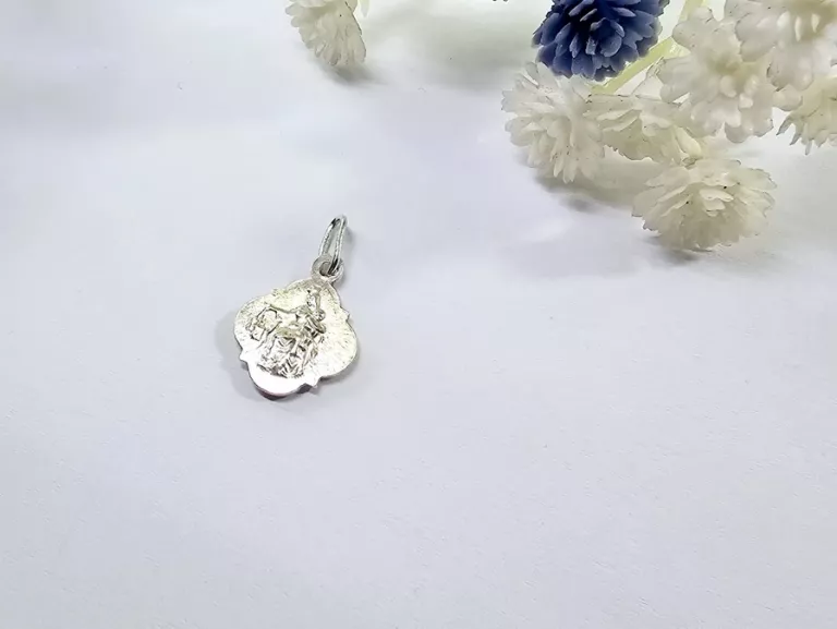 SREBRNY MEDALIK 1,20 G 925