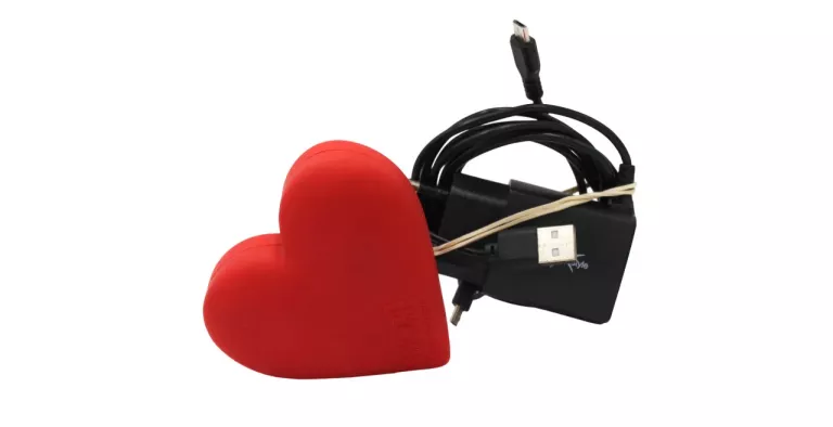 POWER BANK RED HEART MOJIPOWER + KABEL + ŁADOWARKA