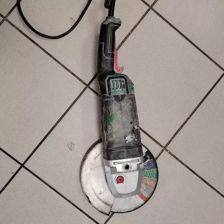 SZLIFIERKA KĄTOWA DUŻA ERBAUER 2200W STAN SŁABY