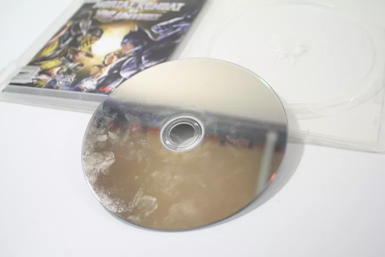 MORTAL KOMBAT VS DC UNIVERSE PS3