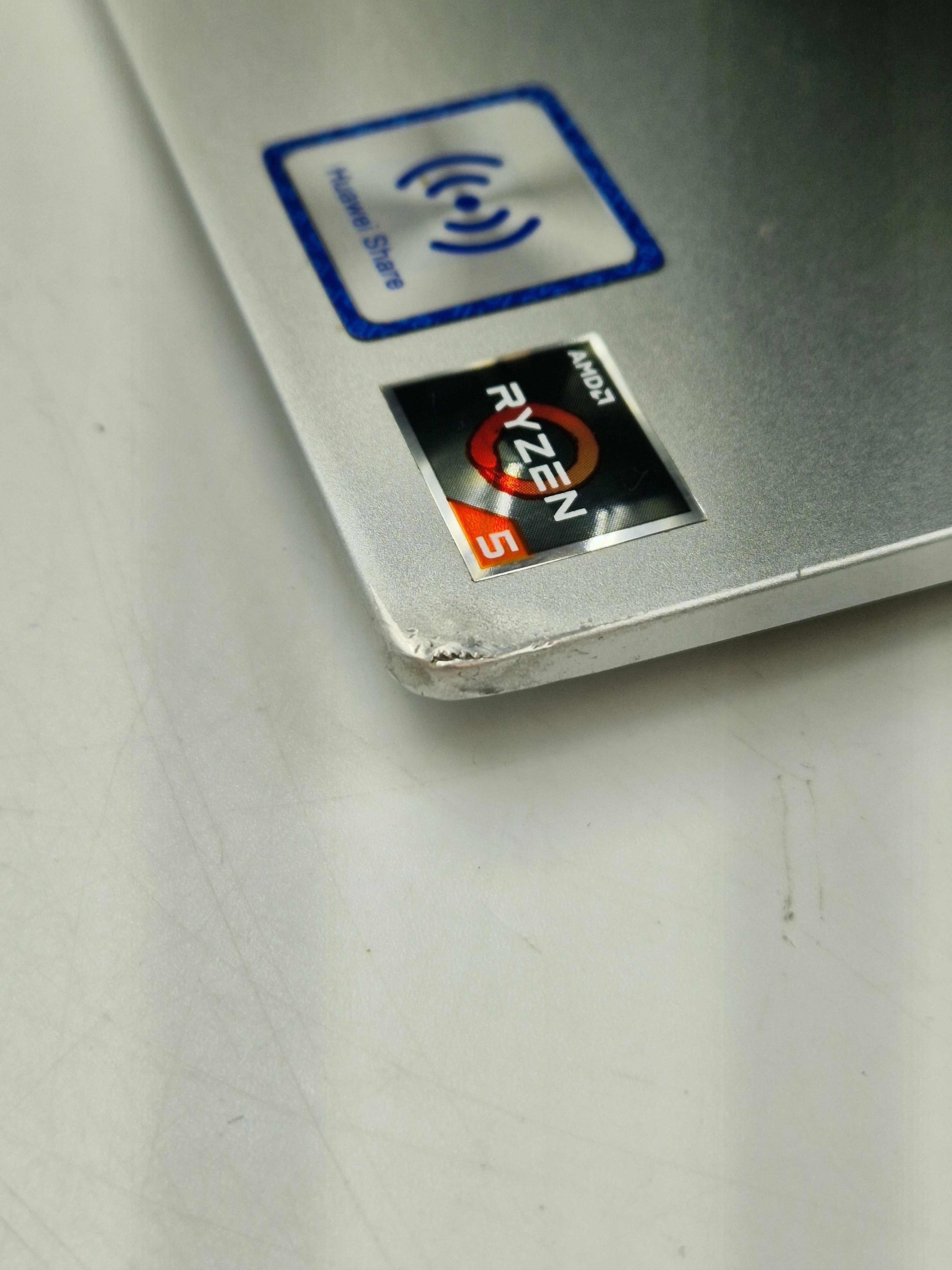 huawei-matebook-d14-ryzen-5-8ram-512ssd-win10-przekatna-ekranu-1400