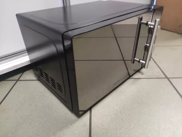 KUCHENKA MIKROFALOWA KOENIC KMW 1221B BRAK TALERZA