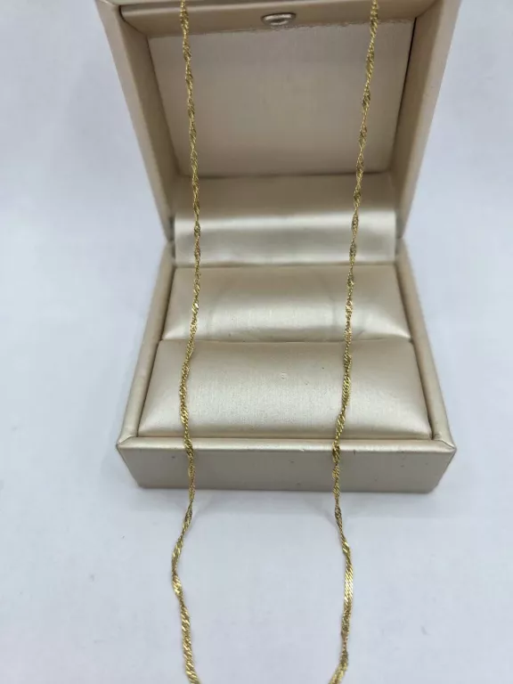 ZŁOTY ŁAŃCUSZEK Z MEDALIKIEM 2,23G 585/14K 45CM