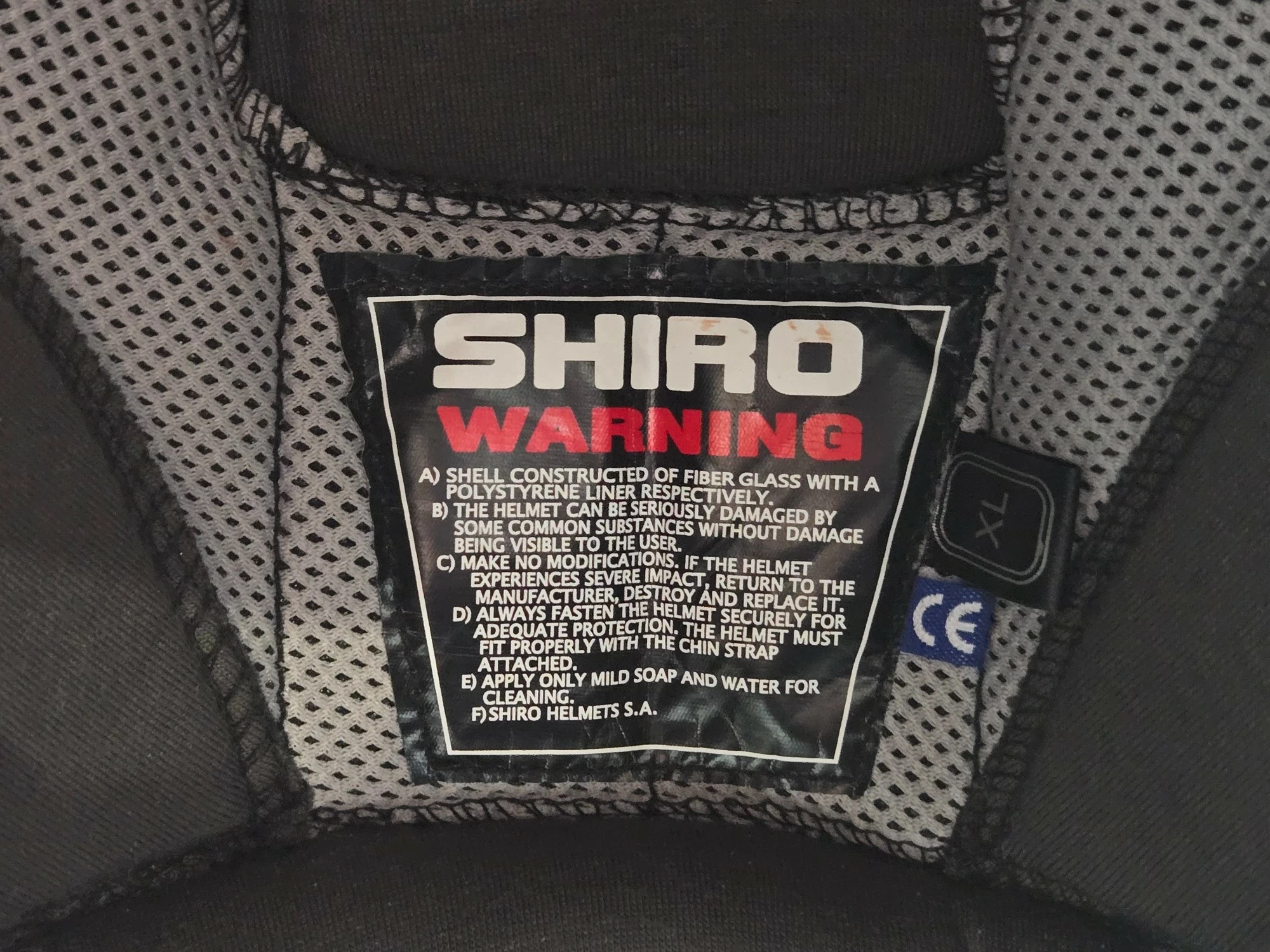 kask-kini-revolution-czerwony-redbull-rozmiar-xl-obwod-glowy