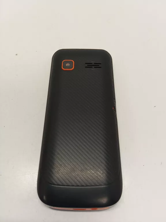 TELEFON MAXCOM MM142