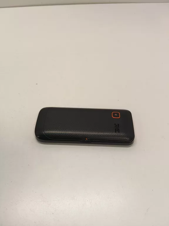 TELEFON MAXCOM MM142