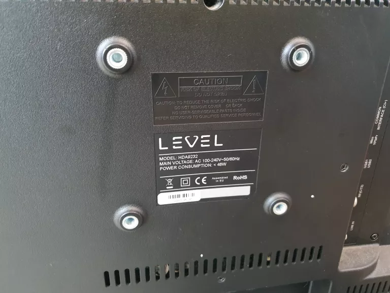 TV LEVEL HDA9232 32" + PILOT