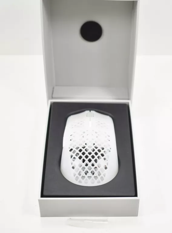 MYSZKA BEZPRZEWODOWA STEELSERIES AEROX 3 WIRELESS GHOST
