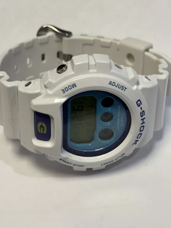 MŁODZIEŻOWY ZEGAREK SPORTOWY CASIO G-SHOCK DW-6900RCS-7ER