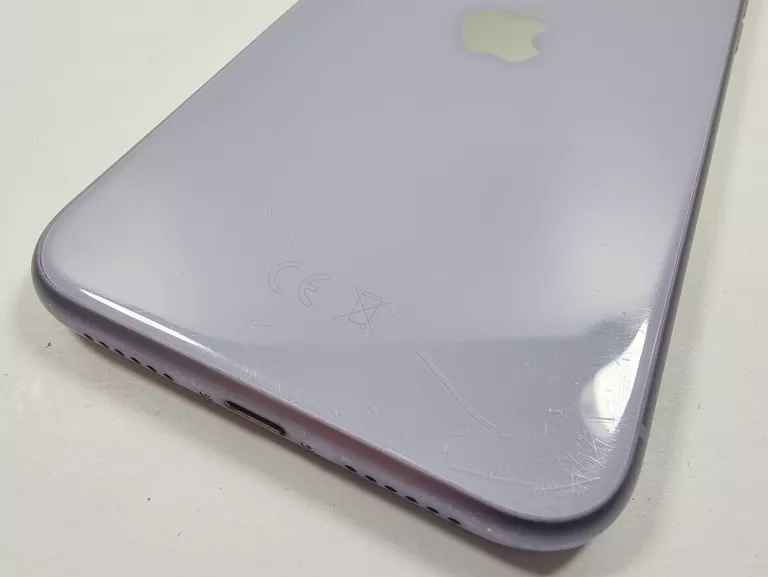 APPLE IPHONE 11 128GB BAT.81%