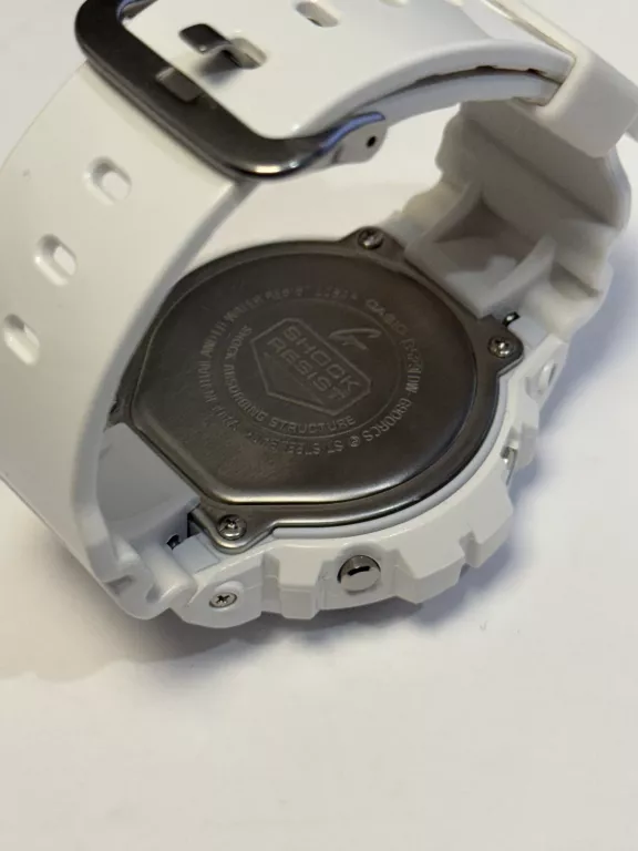 MŁODZIEŻOWY ZEGAREK SPORTOWY CASIO G-SHOCK DW-6900RCS-7ER