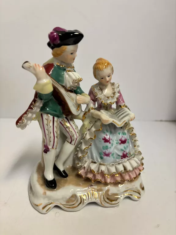 PIĘKNA FIGURKA PARA PORCELANA MADE IN JAPAN