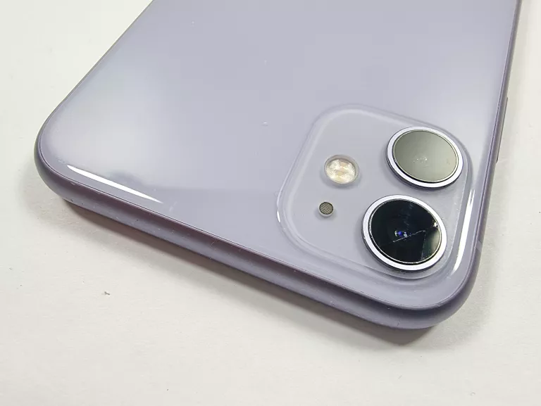 APPLE IPHONE 11 128GB BAT.81%