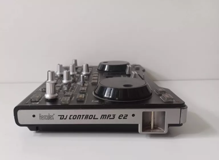 HERCULES DJ CONTROL MP3 E2