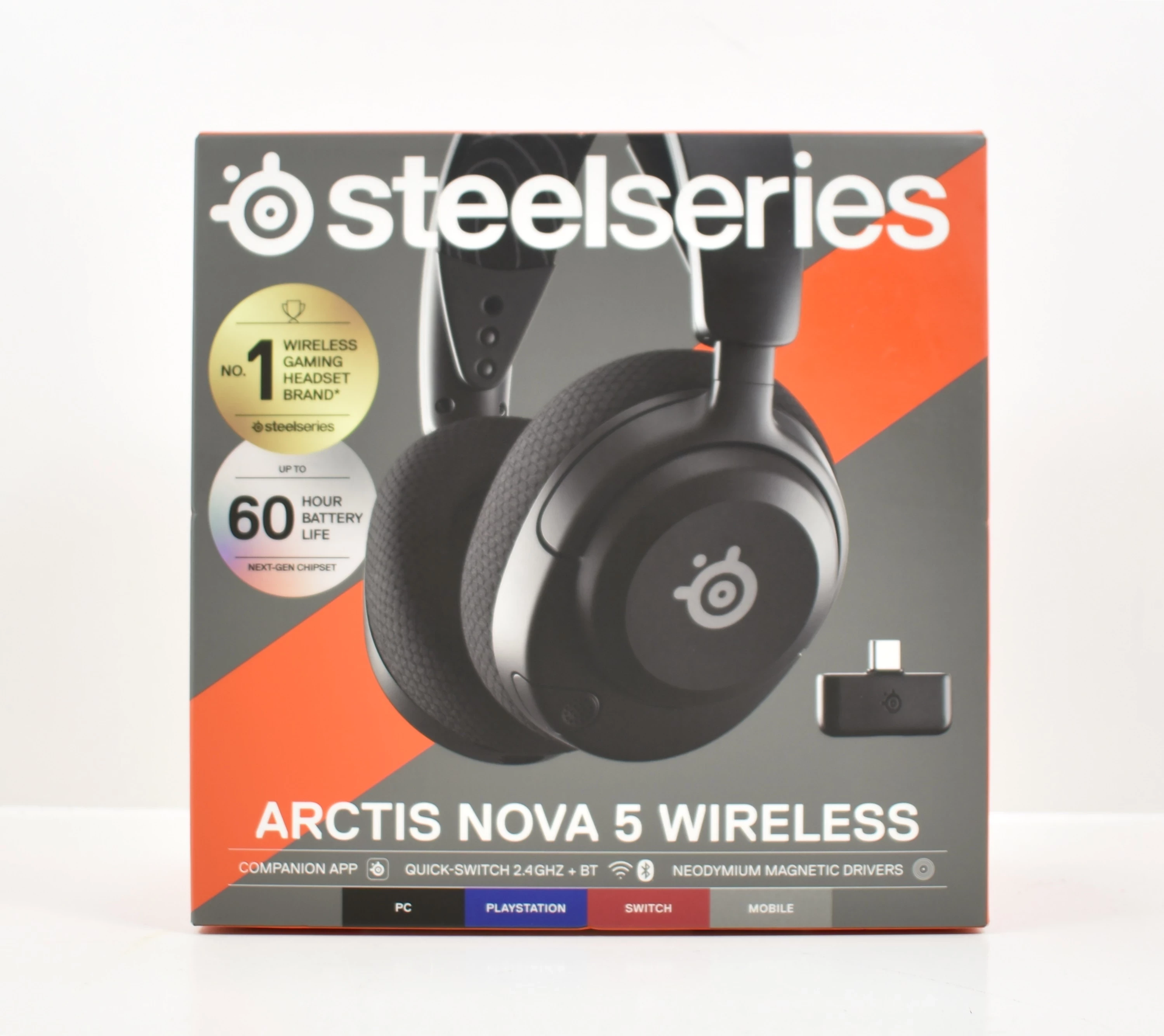 sluchawki-bezprzewodowe-nauszne-steelseries-arctis-nova-5-jagiellonska-11-warszawa