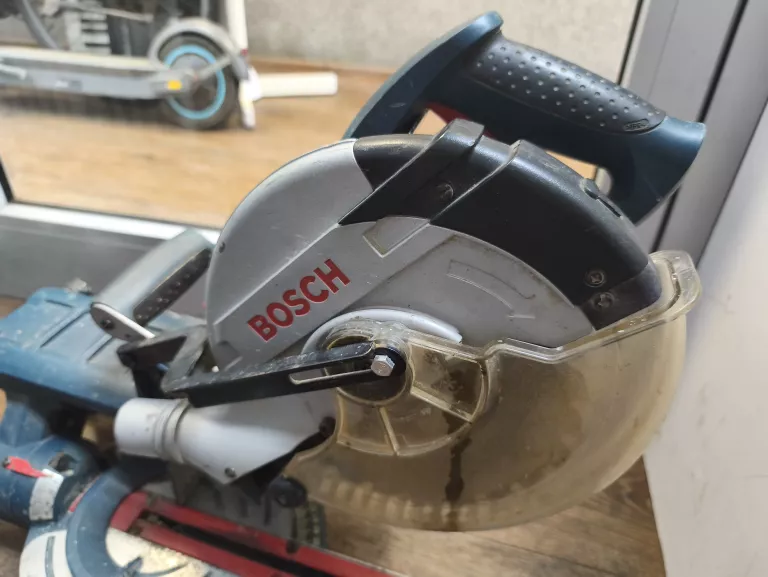 pila-ukosna-bosch-gcm-8-s-uszkodzona-seria-gcm-8-sde-professional