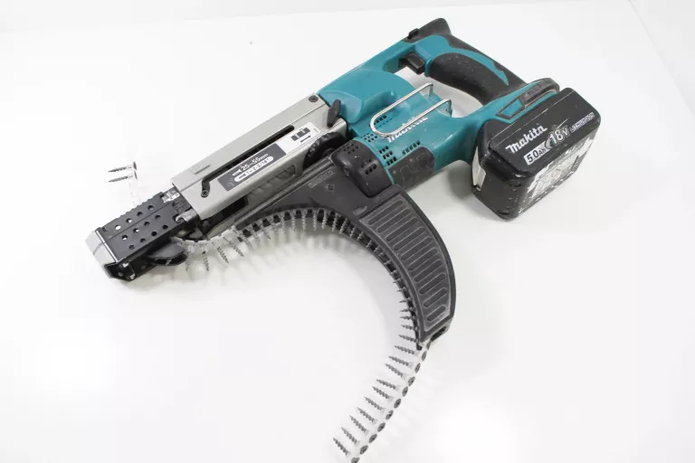 MAKITA WKRĘTARKA Z MAGAZYNKIEM DFR550