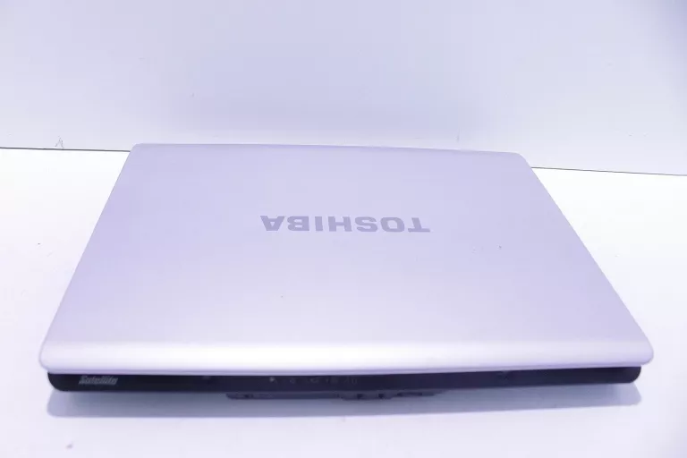 LAPTOP TOSHIBA L300