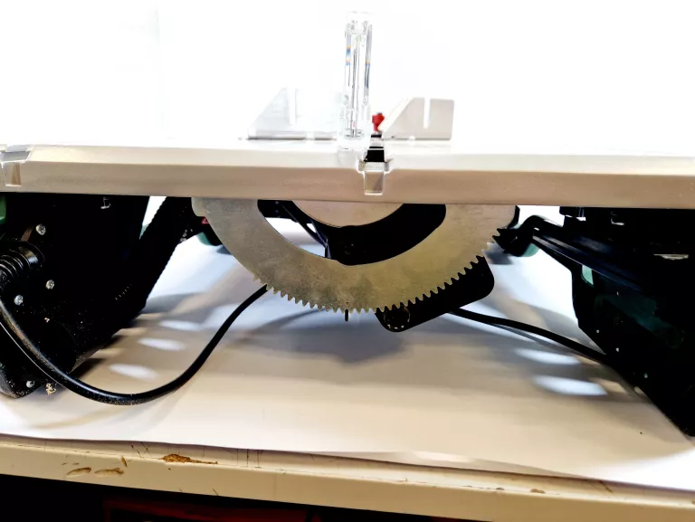 PIŁA STOŁOWA BOSCH ADVANCEDTABLECUT ADVANCED TABLE CUT 52 | 550W | 01/2021
