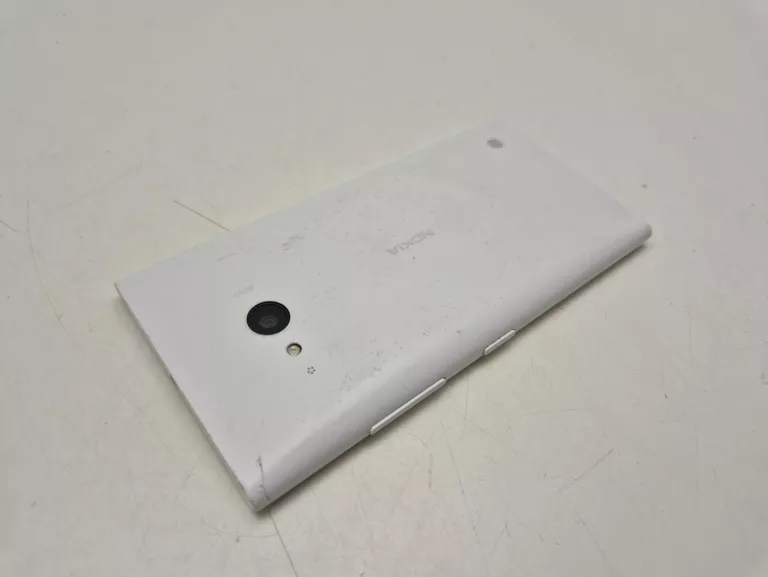 SMARTFON NOKIA LUMIA 735 1 GB / 8 GB 4G (LTE) BIAŁY