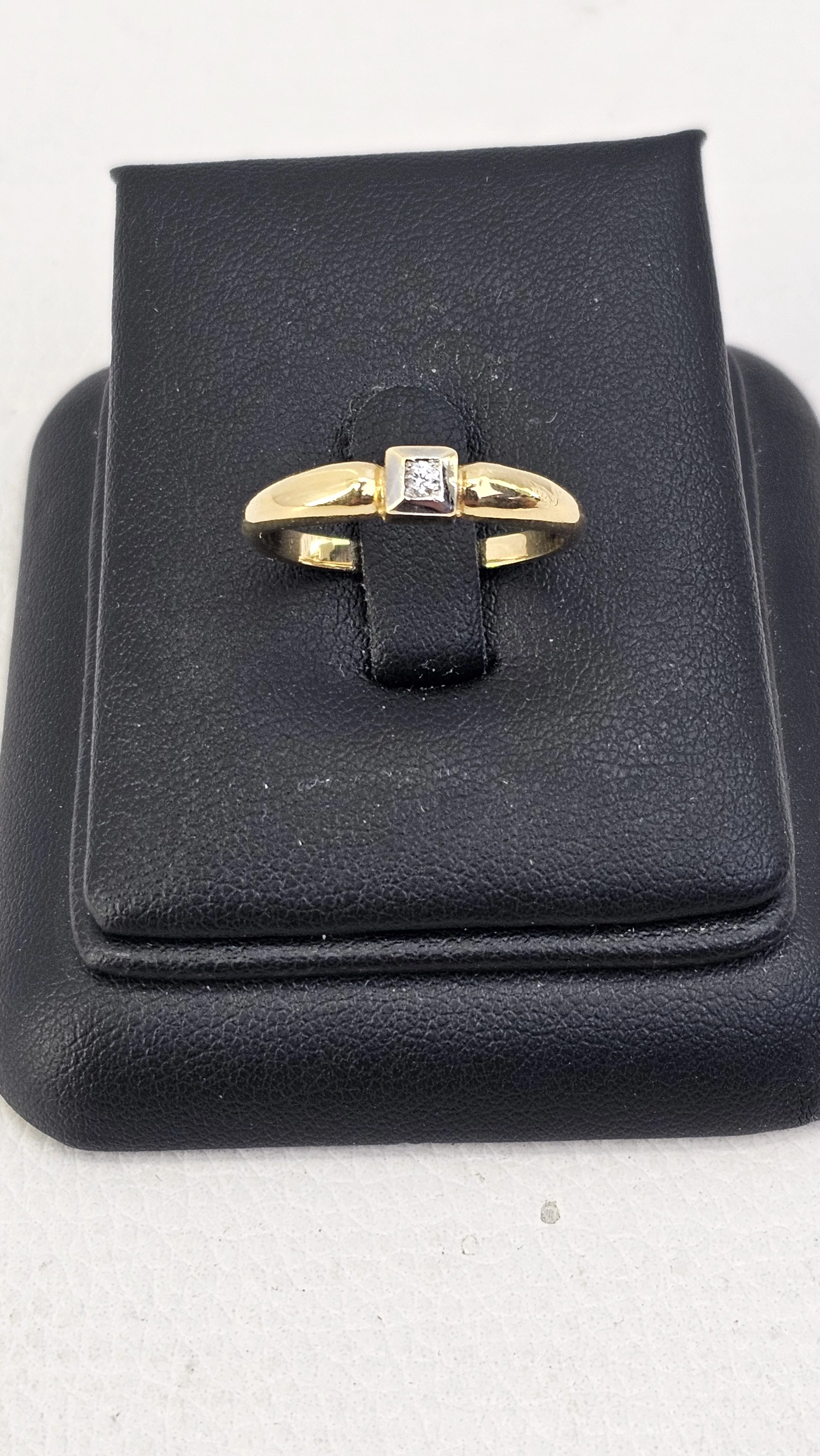 zloty-pierscionek-z-cyrkonia-585-290-g-ean-gtin-5905427351917