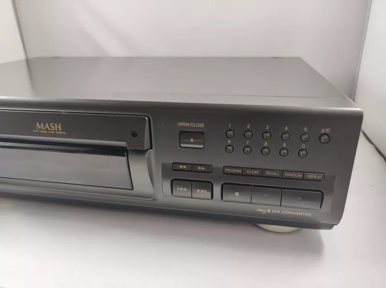 ODTWARZACZ CD TECHNICS SL-PS770A