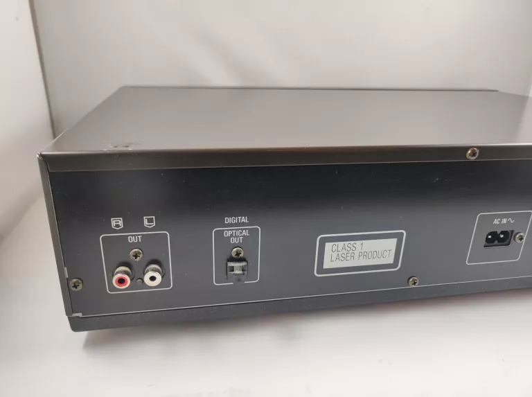 ODTWARZACZ CD TECHNICS SL-PS770A