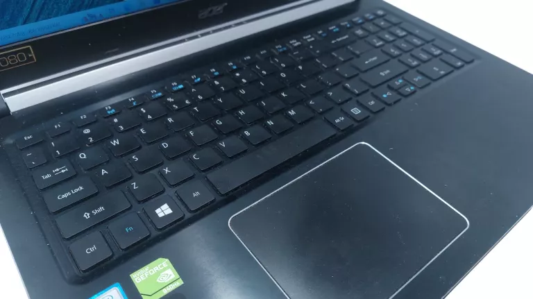 LAPTOP ASPIRE 5 1TB HDD/240 GB SSD