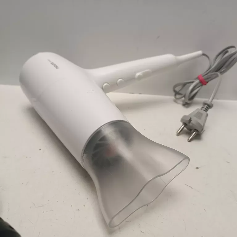 SUSZARKA DO WŁOSÓW PHILIPS 5000 BHD500
