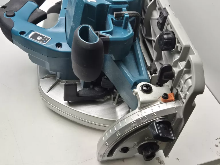 MAKITA DHS900ZU PILARKA TARCZOWA 235MM WALIZKA