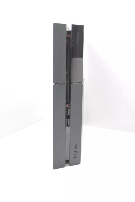 KONSOLA PLAYSTATION 4 FAT
