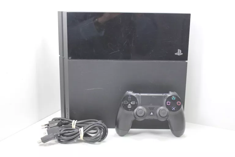 KONSOLA PLAYSTATION 4 FAT
