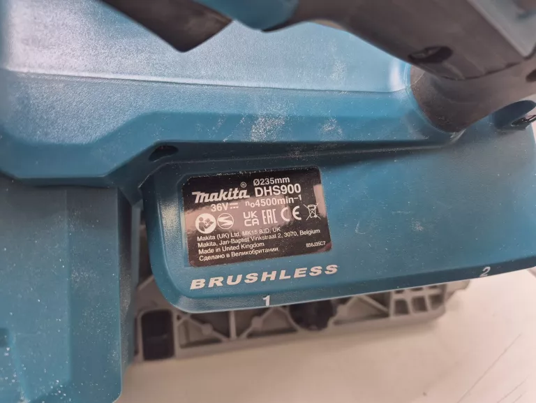 MAKITA DHS900ZU PILARKA TARCZOWA 235MM WALIZKA