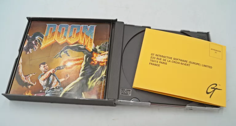 GRA PSX DOOM