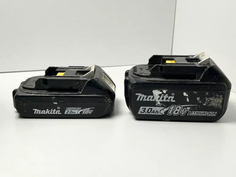 LAMPA BUDOWLANA MAKITA DML809 | 2X AKU
