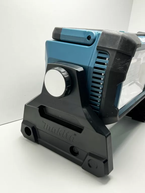 LAMPA BUDOWLANA MAKITA DML809 | 2X AKU