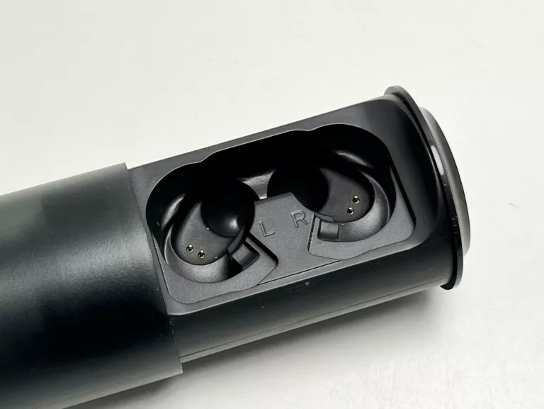 SLUCHAWKI PHILIPS BASS+ SHB4385