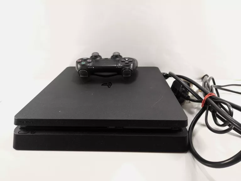 KONSOLA PS4 SLIM 408GB + 2 PADY + OKABLOWANIE