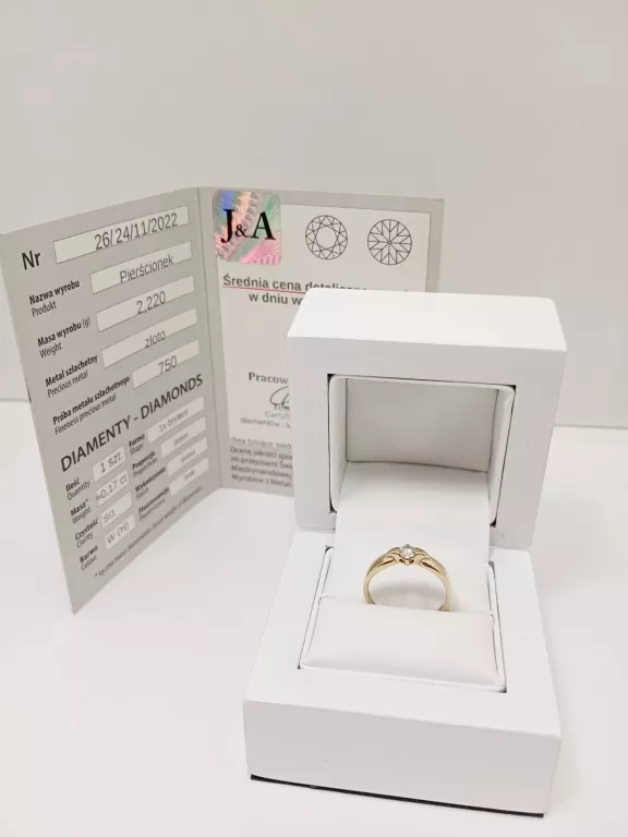 PIERŚCIONEK Z BRYLANTEM 750P 0,17CT 2,22G 13R