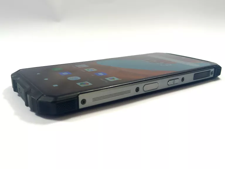 TELEFON KRUGER MATZ DRIVE 9 4/64GB IP68 KOMPLET