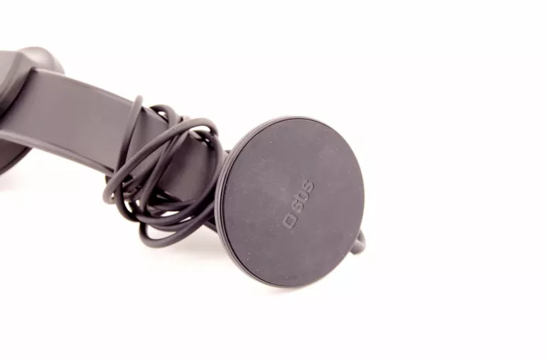 uchwyt-samochodowy-sbs-flexy-15w-magnetyczny-z-ladowaniem-bezprzewodowym-stan-11323-2