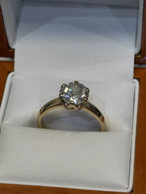 PIERŚCIONEK Z BRYLANTEM O MASIE 2,22 CT / WYCENA WROCŁAW