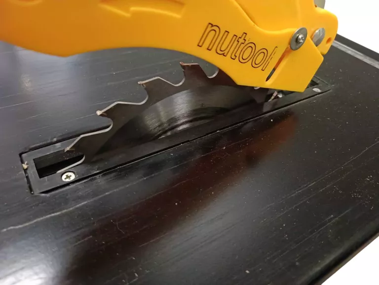pilarka-pila-stolowa-nutool-nts800-800w-dobry-stan-ean-gtin-8016738716443