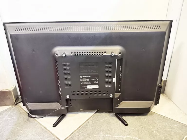 TV MANTA 32" LED3204 + PILOT