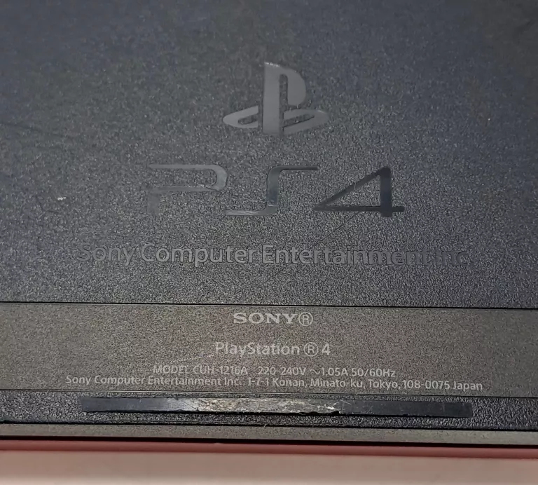 KONSOLA SONY PLAYSTATION 4 CUH-1216A + PAD + ZASILACZ