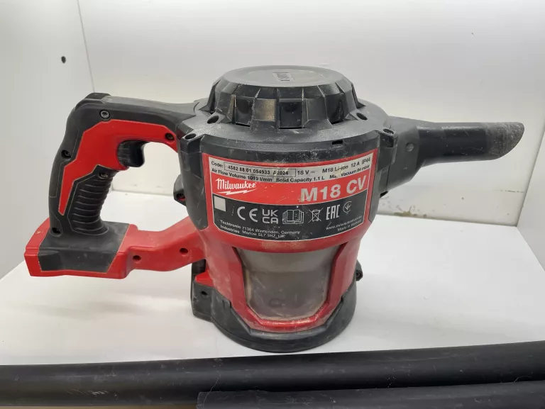 ODKURZACZ MILWAUKEE M18 CV