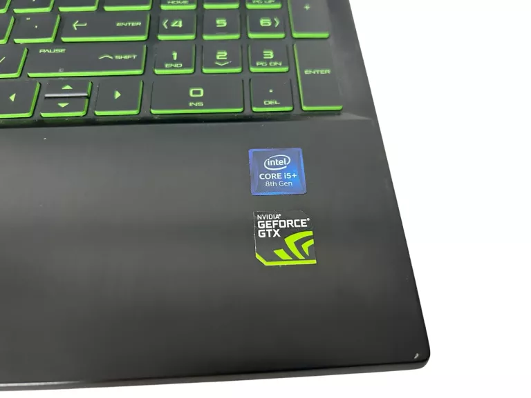 LAPTOP HP 15-CX0033NW 15,6 " INTEL CORE I5 8300H / 8 GB / 1TB
