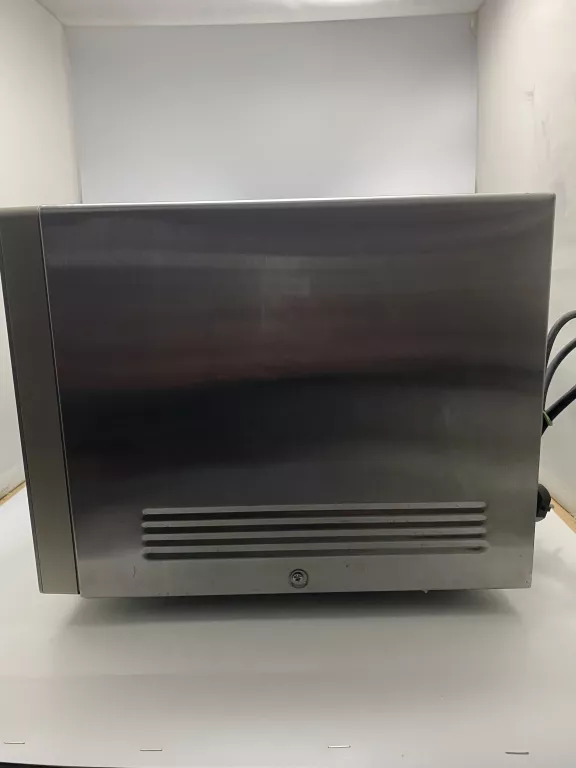 KUCHENKA MIKROFALOWA SHARP R222STWE