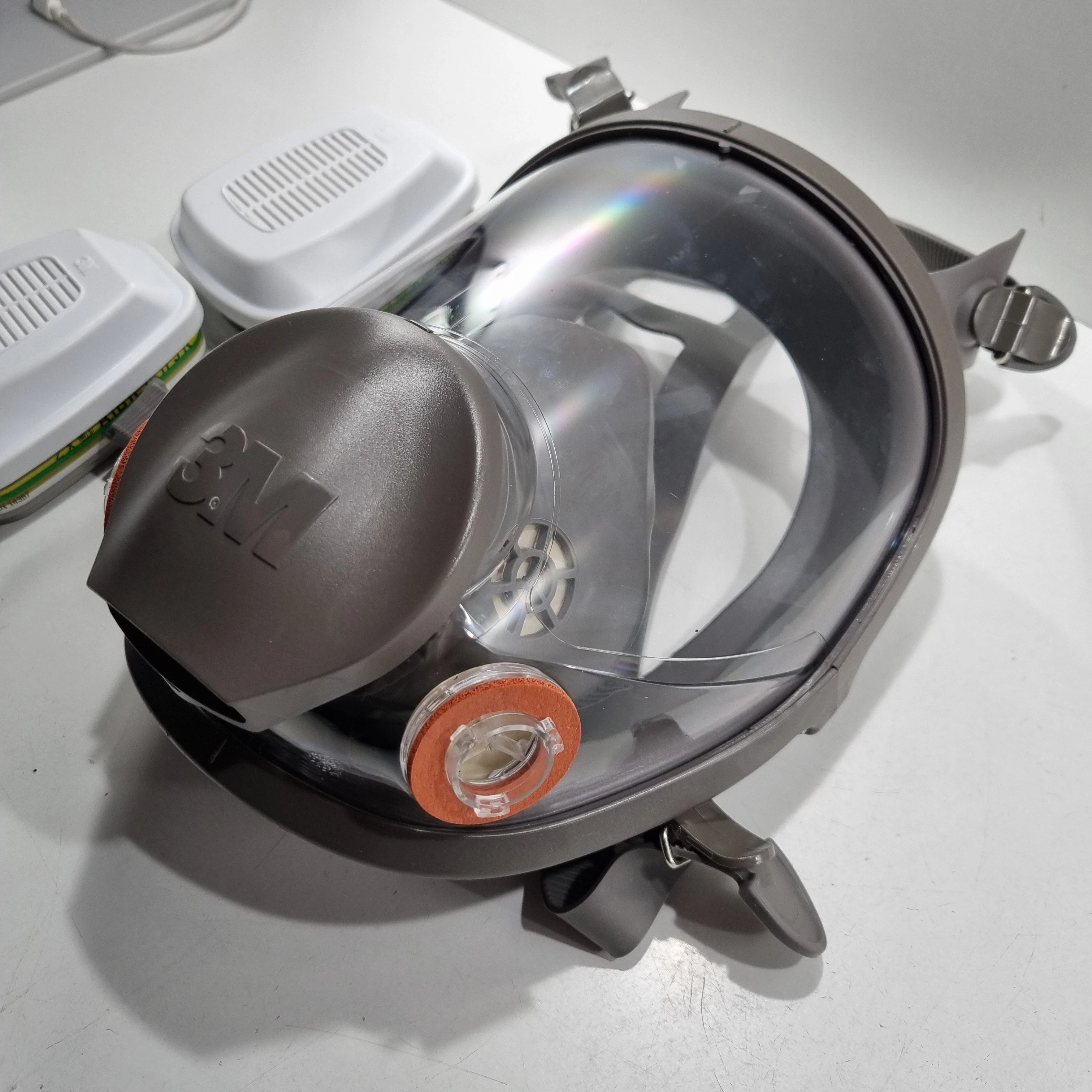 maska-lakiernicza-3m-6800-pelnotwarzowa-stan-11323-238058